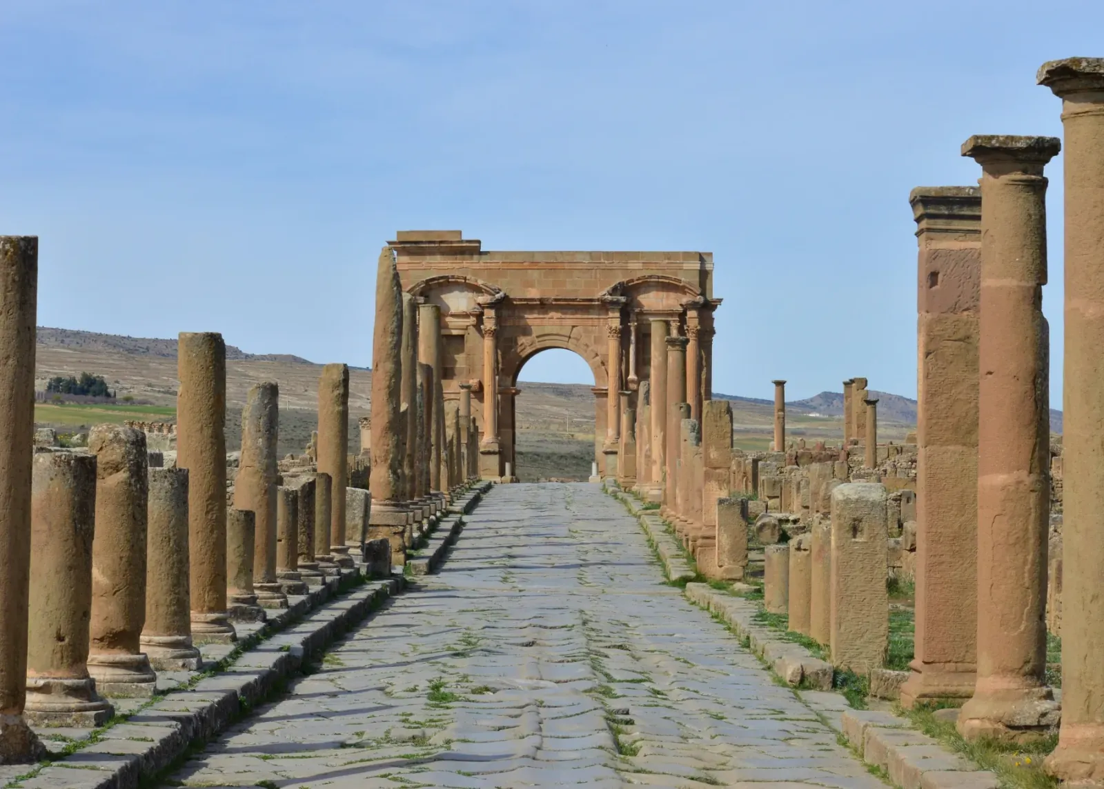 Les Mille Visages de l&rsquo;Algérie, des Empires aux Oasis